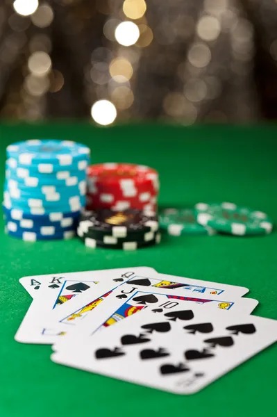 b9app b9app par Live Poker Tables aur Cash Games